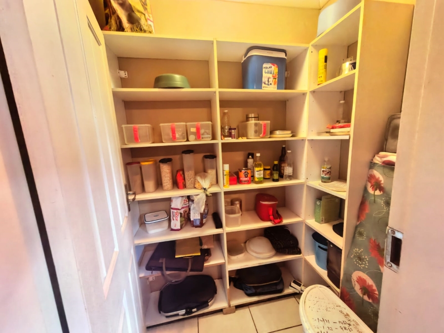 3 Bedroom Property for Sale in Waterval East North West